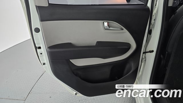 Kia Ray EV Van 2-Seater AIr 2024 — фото 31