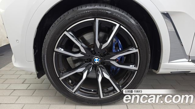 BMW X7 (G07) xDrive 40i M Sport 6STR 2022 — фото 5
