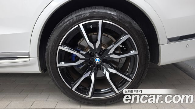 BMW X7 (G07) xDrive 40i M Sport 6STR 2022 — фото 21