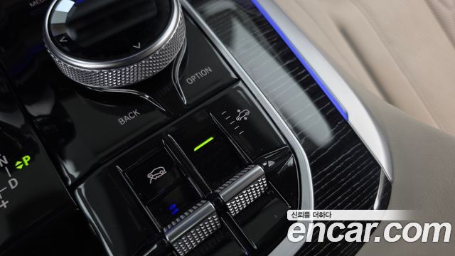 BMW X7 (G07) xDrive 40i M Sport 6STR 2022 — фото 35