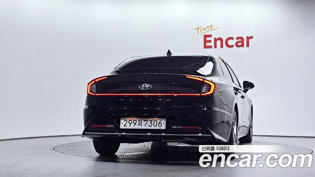 Hyundai Sonata (DN8) 2.0 Premium Plus 2022 — фото 4