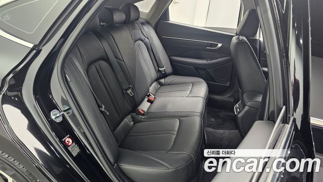 Hyundai Sonata (DN8) 2.0 Premium Plus 2022 — фото 11