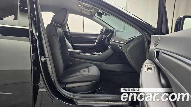 Hyundai Sonata (DN8) 2.0 Premium Plus 2022 — фото 26
