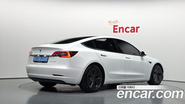 Tesla Model 3 Long Range AWD 2022 — фото 2