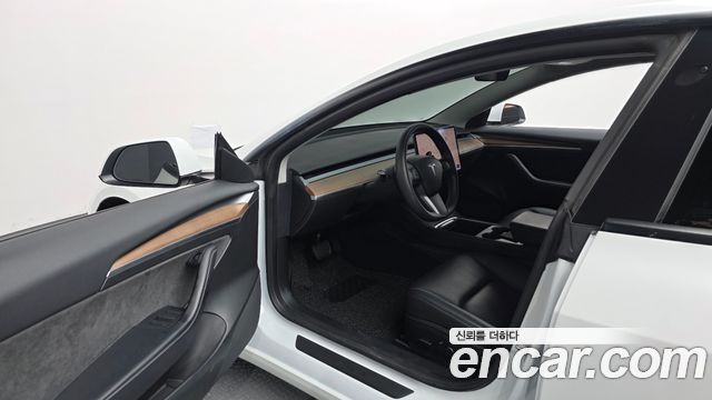 Tesla Model 3 Long Range AWD 2022 — фото 10