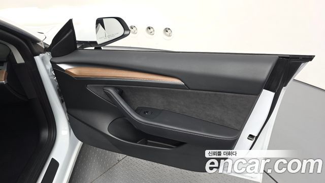 Tesla Model 3 Long Range AWD 2022 — фото 30