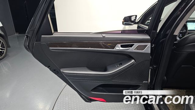 Genesis G80 3.8 GDI Prestige 2017 — фото 25