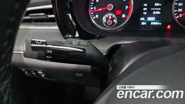 Kia K5 (III) 2.0 Prestige 2023 — фото 29