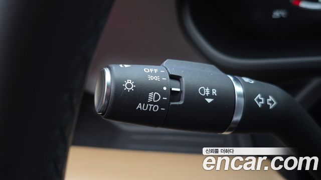 Land Rover Defender (L663) 110 P300 X-Dynamic SE 2025 — фото 15