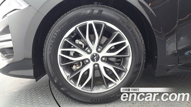 Kia K5 (III) 2.0 LPI Prestige 2023 — фото 5