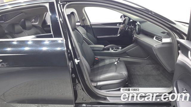 Kia K5 (III) 2.0 LPI Prestige 2023 — фото 10
