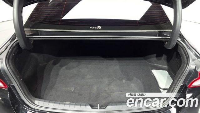 Kia K5 (III) 2.0 LPI Prestige 2023 — фото 20
