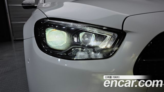 Mercedes-Benz E-Class (W213) E220d 4MATIC AMG Line 2022 — фото 22