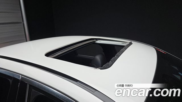 Mercedes-Benz E-Class (W213) E220d 4MATIC AMG Line 2022 — фото 27