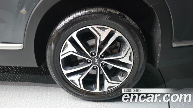 Hyundai Santa Fe (TM) Gasoline 2.0T 2WD Exclusive Special 2019 — фото 21