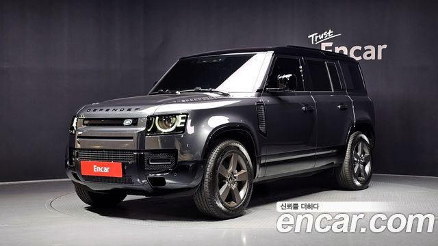 Land Rover Defender (L663) 110 P300 X-Dynamic SE 2025 — фото 1