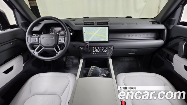 Land Rover Defender (L663) 110 P300 X-Dynamic SE 2025 — фото 7