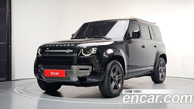 Land Rover Defender (L663) 110 P300 X-Dynamic SE 2025 — фото 1