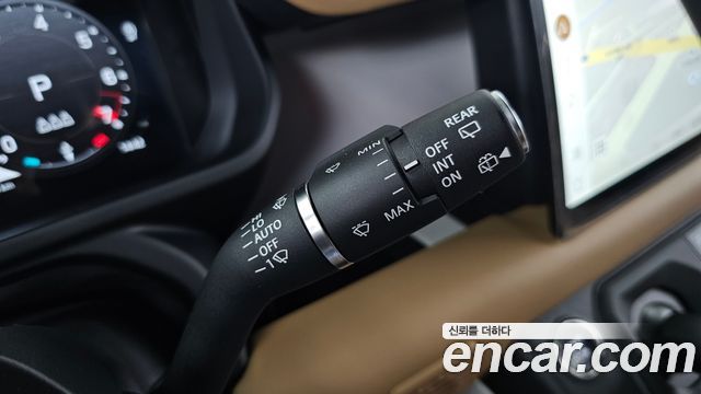 Land Rover Defender (L663) 110 P300 X-Dynamic SE 2025 — фото 28
