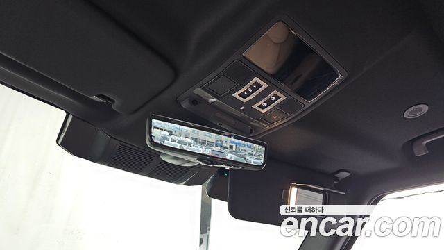 Land Rover Defender (L663) 110 P300 X-Dynamic SE 2025 — фото 33