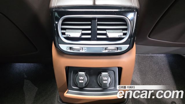 Genesis G90 3.3 T AWD Premium Luxury 2019 — фото 31