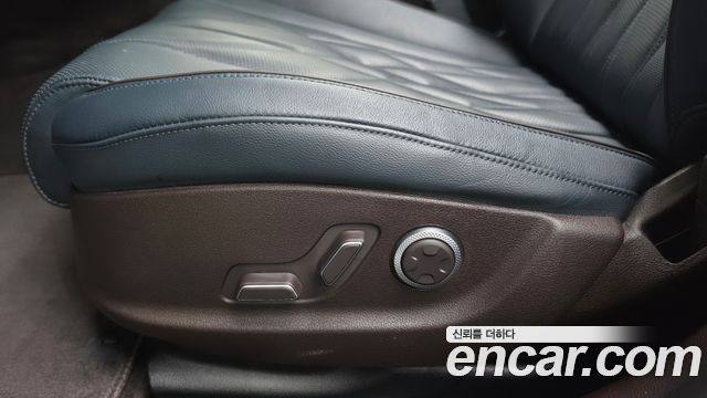 Genesis G80 (RG3) Gasoline 2.5 Turbo 2WD 2022 — фото 35