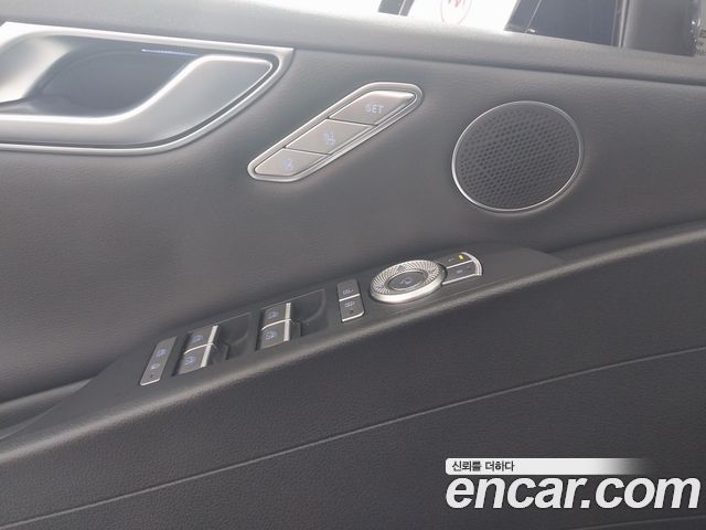 Genesis G80 (RG3) Gasoline 2.5 Turbo AWD 2022 — фото 17