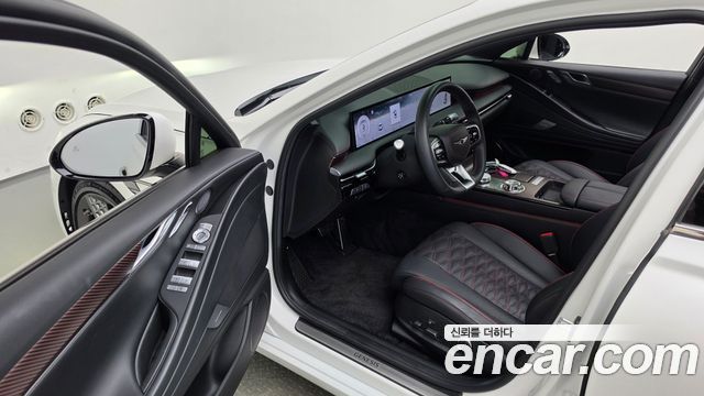 Genesis G80 (RG3) Gasoline 3.5 Turbo AWD 2025 — фото 10