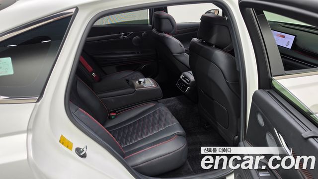 Genesis G80 (RG3) Gasoline 3.5 Turbo AWD 2025 — фото 11
