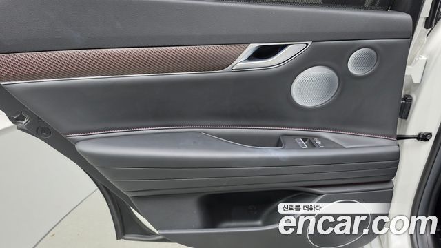 Genesis G80 (RG3) Gasoline 3.5 Turbo AWD 2025 — фото 25