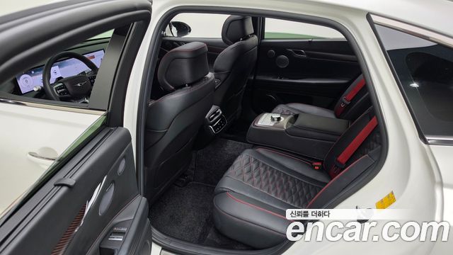 Genesis G80 (RG3) Gasoline 3.5 Turbo AWD 2025 — фото 26