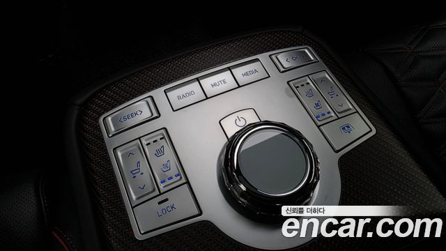 Genesis G80 (RG3) Gasoline 3.5 Turbo AWD 2025 — фото 34