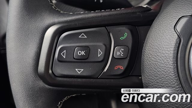 Jeep Wrangler (JL) 2.0 Rubicon Power Top 4Door 2025 — фото 14