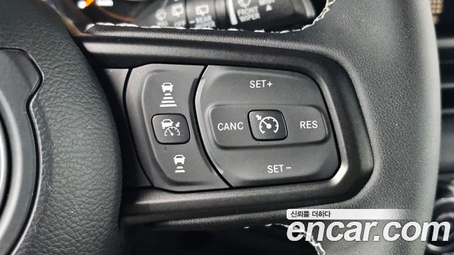 Jeep Wrangler (JL) 2.0 Rubicon Power Top 4Door 2025 — фото 15