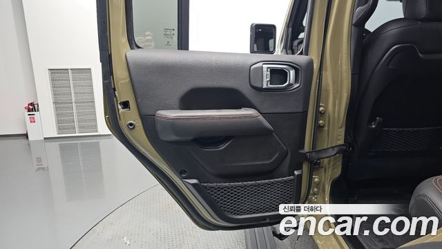 Jeep Wrangler (JL) 2.0 Rubicon Power Top 4Door 2025 — фото 25