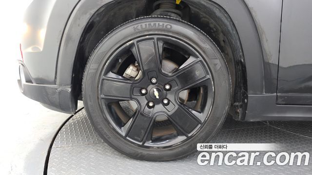 Chevrolet Orlando LPG Perfect Black 2017 — фото 5
