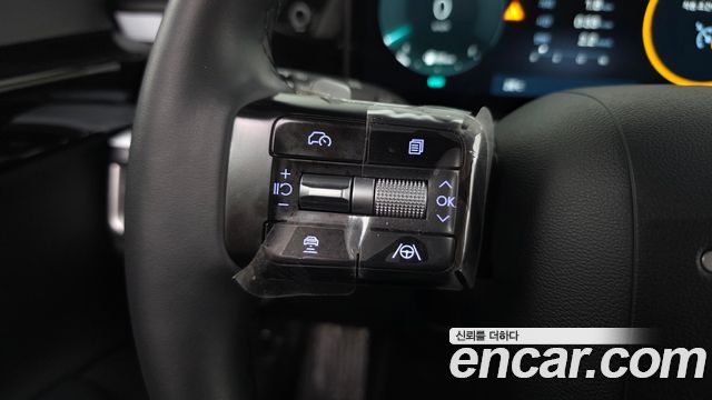 Hyundai Grandeur (GN7) 2,5 Gasoline 2WD Premium 2023 — фото 17
