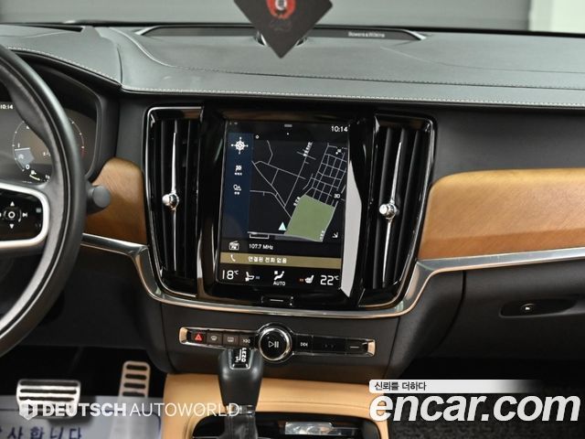 Volvo S90 D4 Inscription 2018 — фото 17