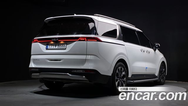 Kia Carnival (IV) Diesel 7-Seater Signature 2023 — фото 2