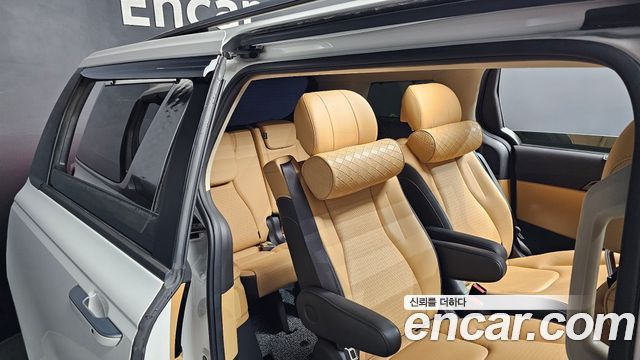 Kia Carnival (IV) Diesel 7-Seater Signature 2023 — фото 11