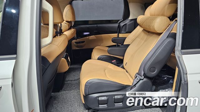 Kia Carnival (IV) Diesel 7-Seater Signature 2023 — фото 13
