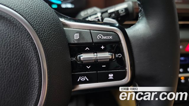 Kia Carnival (IV) Diesel 7-Seater Signature 2023 — фото 18