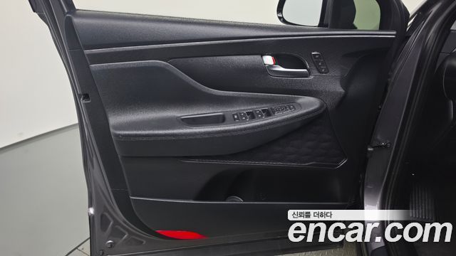 Hyundai Santa Fe HEV 1.6 2WD Prestige Choice 2023 — фото 24