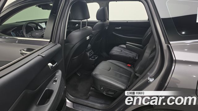 Hyundai Santa Fe HEV 1.6 2WD Prestige Choice 2023 — фото 26
