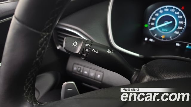 Hyundai Santa Fe HEV 1.6 2WD Prestige Choice 2023 — фото 29