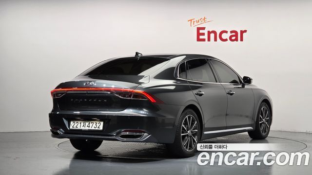 Hyundai Grandeur (IG) 2.5 Premium Choice 2021 — фото 2