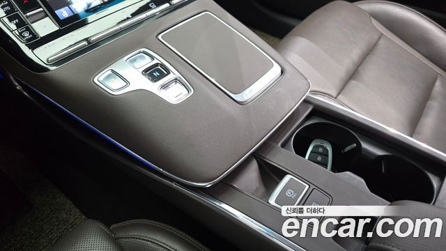 Hyundai Grandeur (IG) 2.5 Premium Choice 2021 — фото 9