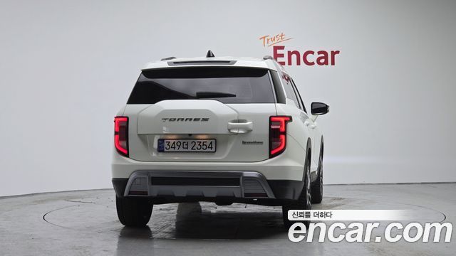 KG Mobility (SsangYong) Torres Gasoline 1.5 4WD T7 2023 — фото 4