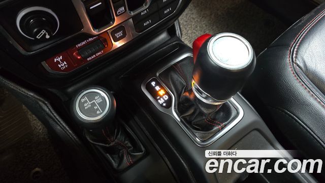 Jeep Wrangler (JL) 2.0 Rubicon Power Top 4Door 2019 — фото 9