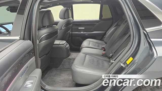 Genesis G90 (RS4) Gasoline 3.5 Turbo 2WD 2023 — фото 12